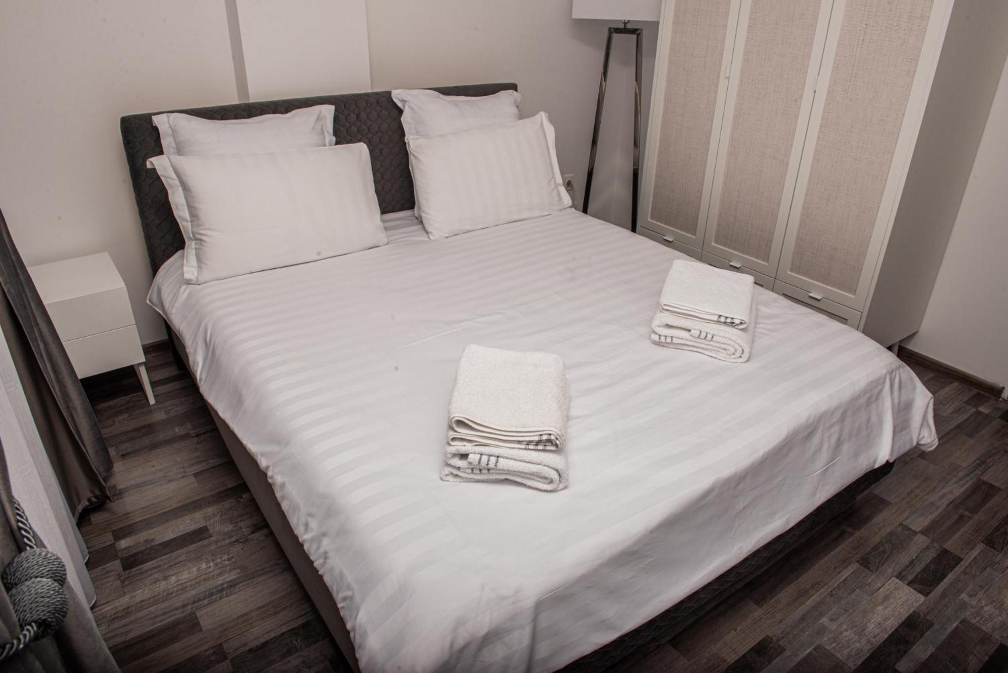 Maria'S Premium Suite Baia Mare Exterior photo